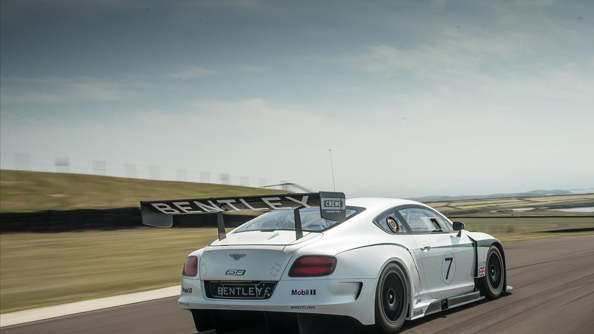 开云·体育官方网站入口-中国足球联赛推广非比赛日球迷社交活动体系，中国足球非官方发言人